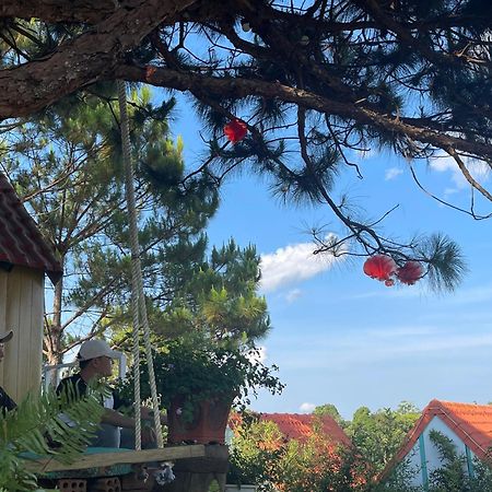 Paradiso Homestay Mangden Kon Von Kla Екстер'єр фото