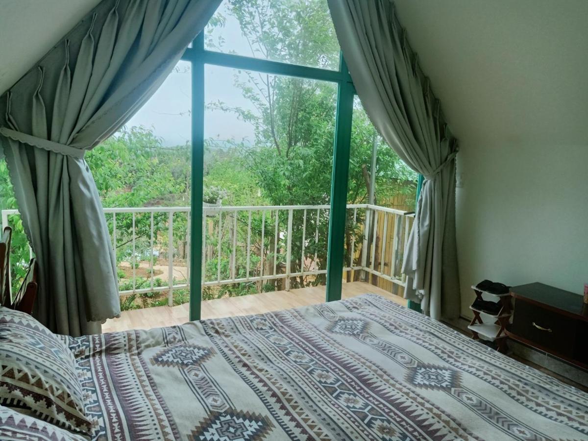 Paradiso Homestay Mangden Kon Von Kla Екстер'єр фото