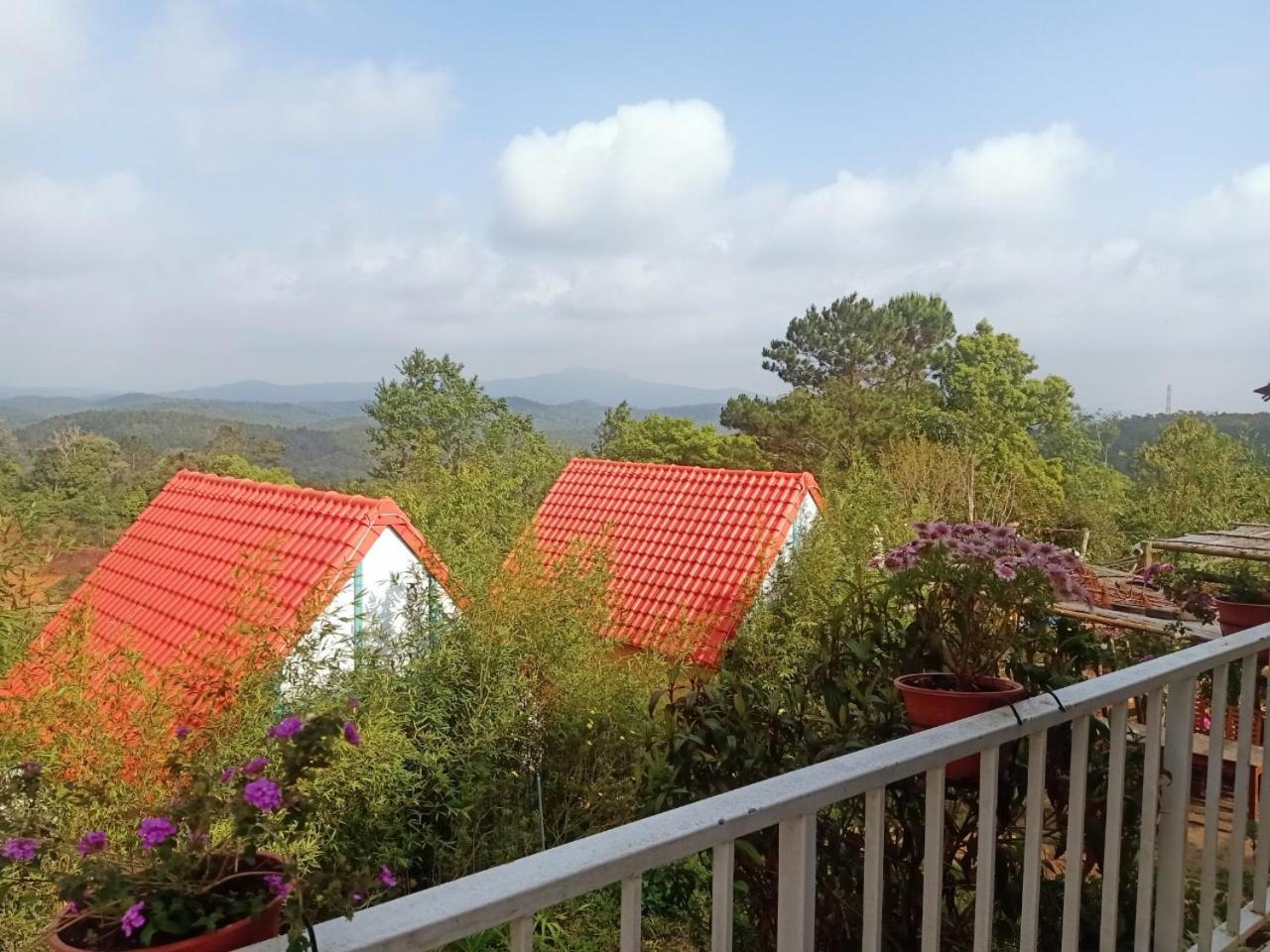 Paradiso Homestay Mangden Kon Von Kla Екстер'єр фото