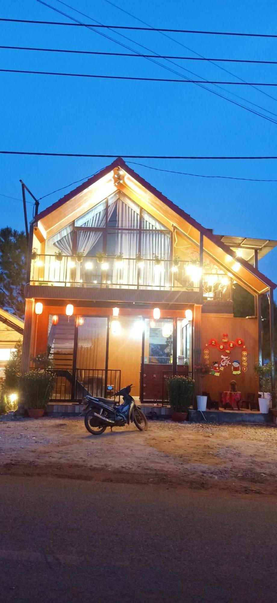 Paradiso Homestay Mangden Kon Von Kla Екстер'єр фото