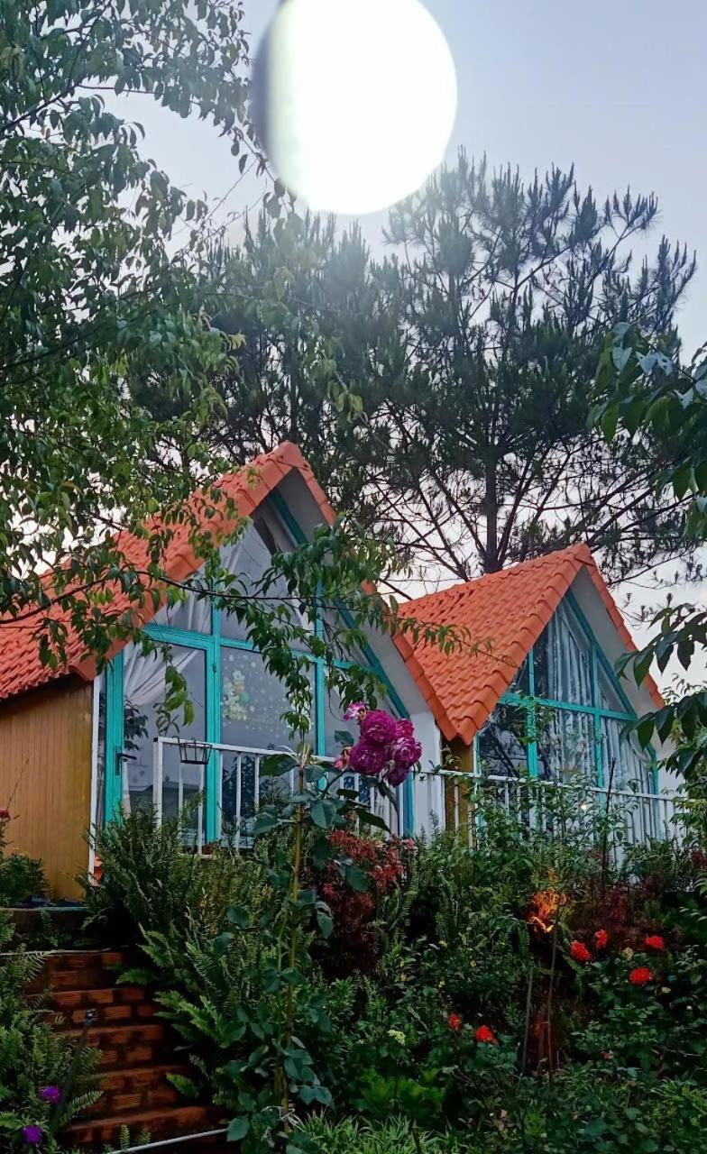 Paradiso Homestay Mangden Kon Von Kla Екстер'єр фото