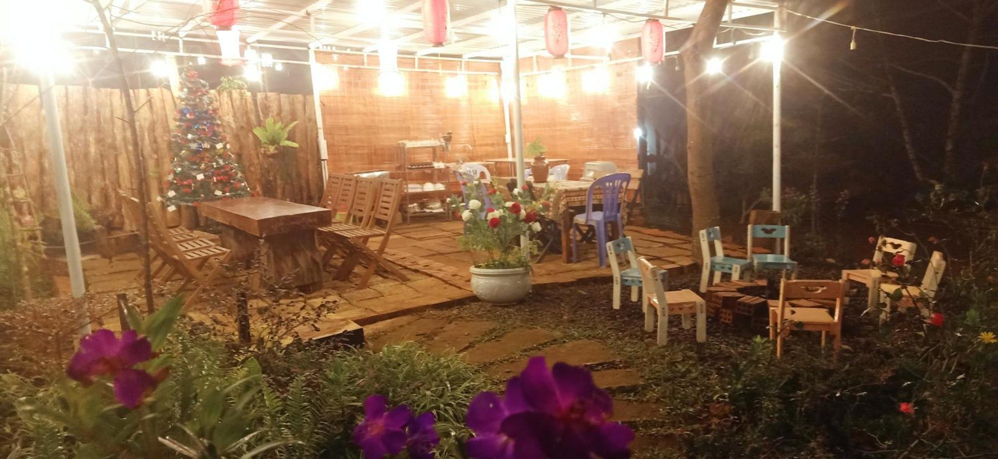Paradiso Homestay Mangden Kon Von Kla Екстер'єр фото